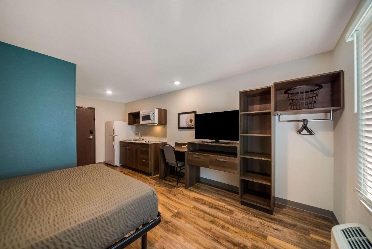 Woodspring Suites Inverness Buitenkant foto