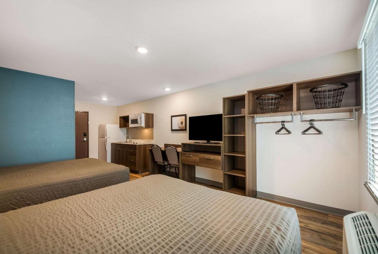 Woodspring Suites Inverness Buitenkant foto