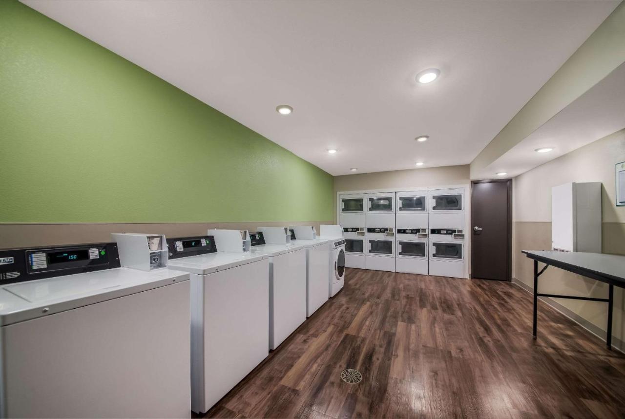 Woodspring Suites Inverness Buitenkant foto