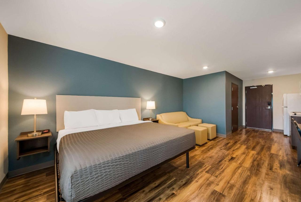 Woodspring Suites Inverness Buitenkant foto